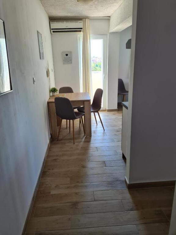 Milka Lägenhet Zadar Exteriör bild