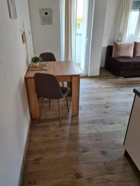 Milka Lägenhet Zadar Exteriör bild